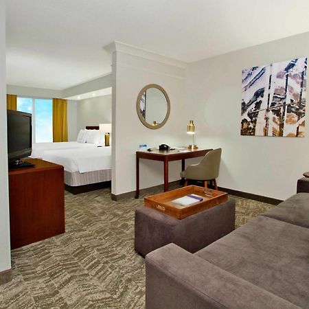 Springhill Suites Chesapeake Greenbrier Bagian luar foto